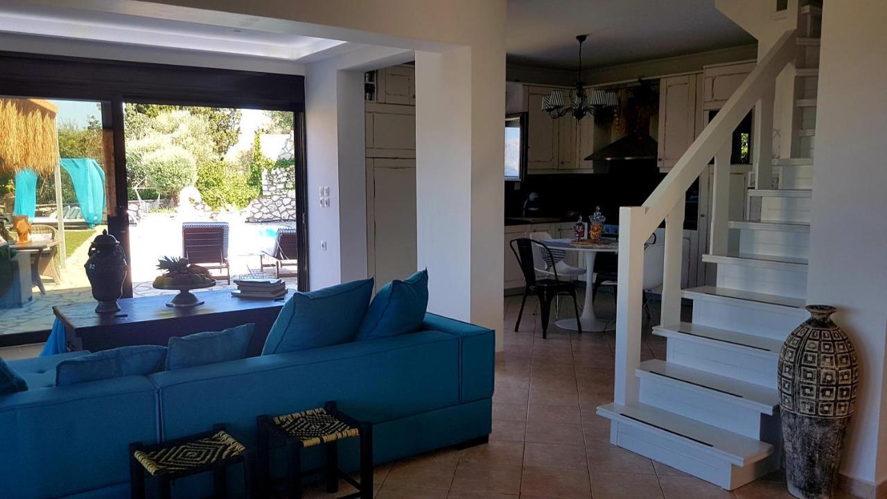 ניקיאנה Luxury Villa Athina מראה חיצוני תמונה